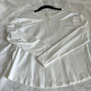Lululemon Athletica White Long Sleeve Tee size 8.
